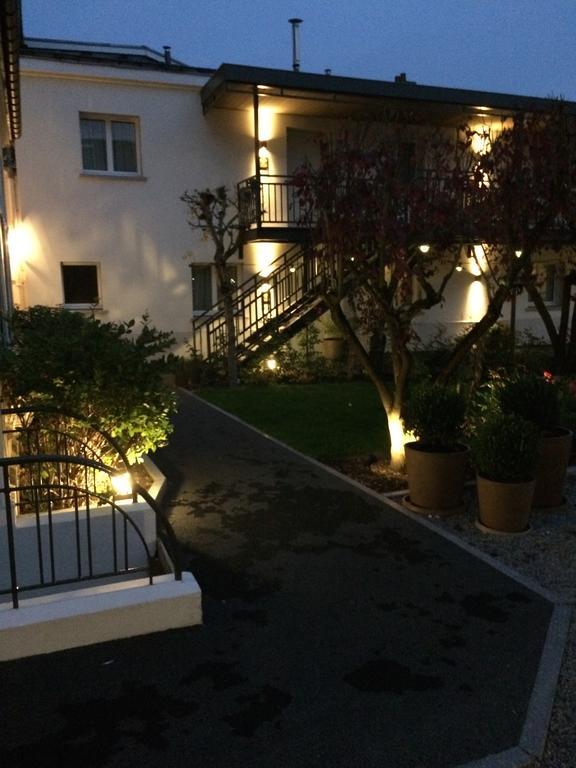 Hotel Jardin Le Pasteur Châlons-en-Champagne Zewnętrze zdjęcie