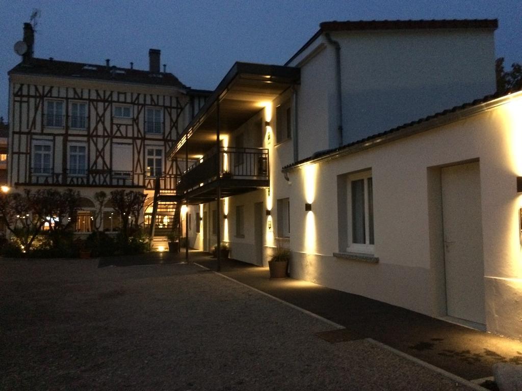 Hotel Jardin Le Pasteur Châlons-en-Champagne Zewnętrze zdjęcie