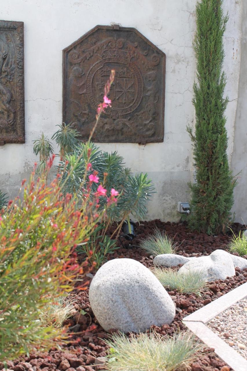 Hotel Jardin Le Pasteur Châlons-en-Champagne Zewnętrze zdjęcie