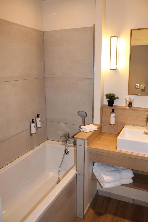 Hotel Jardin Le Pasteur Châlons-en-Champagne Zewnętrze zdjęcie